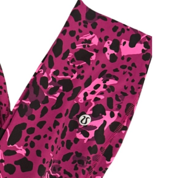 Lululemon Base Pace High-Rise Crop 23"
Cheetah Camo Magenta Purple Size 2 - Picture 3 of 12